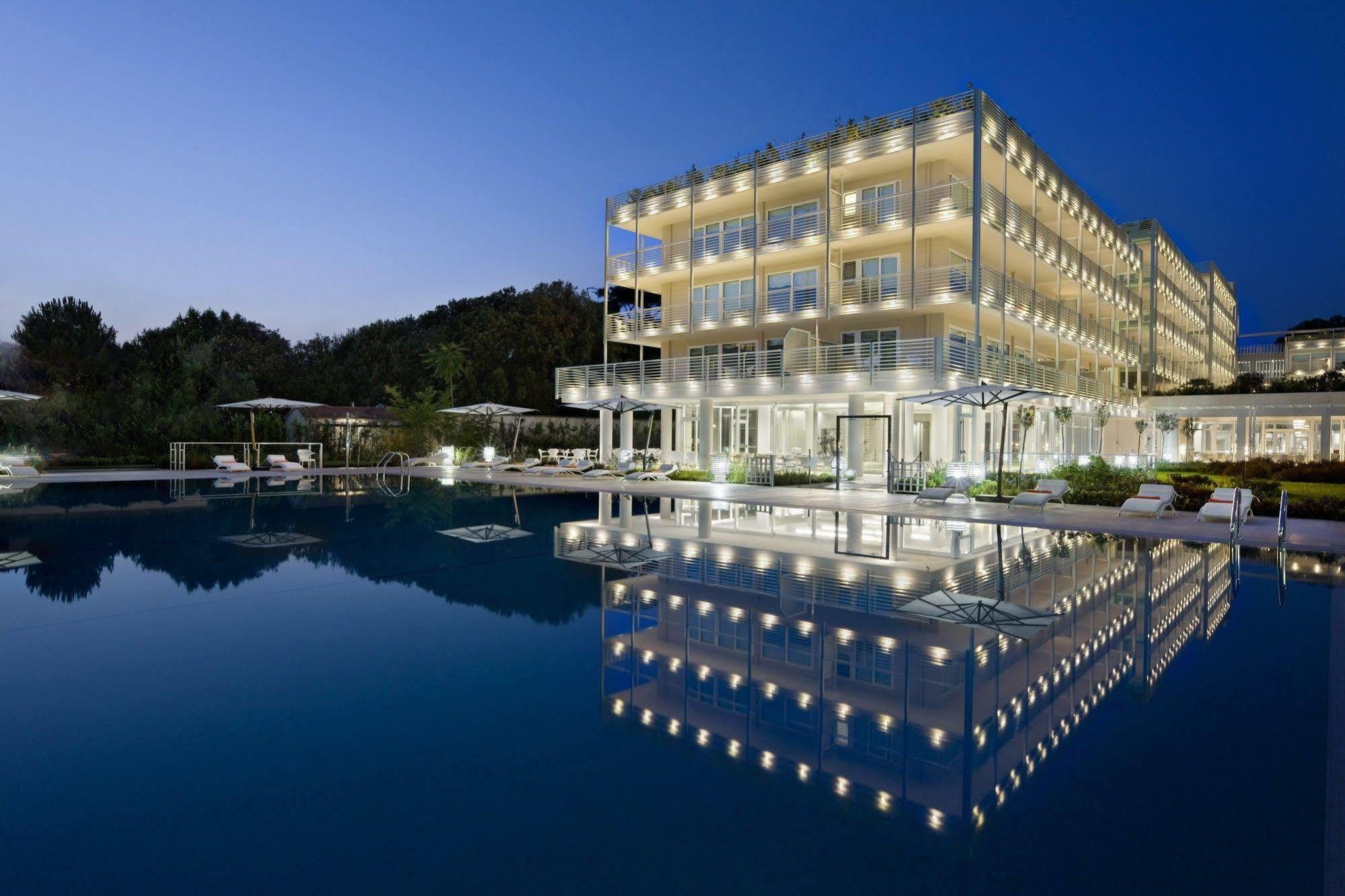 Hotel Versilia Lido | Esperienze 4*